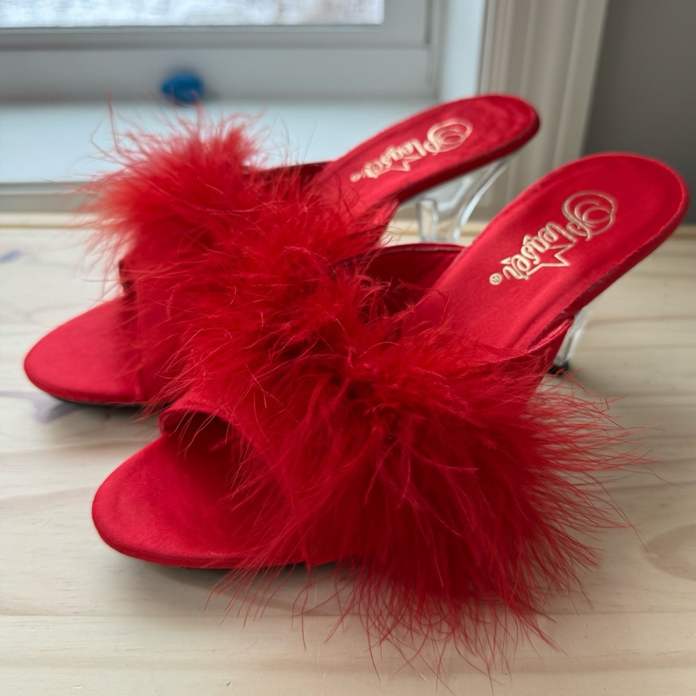✨MY KINK IS KARMA✨NWOT Pleaser | 3inch Red Faux Fur Clear Heels Size 7